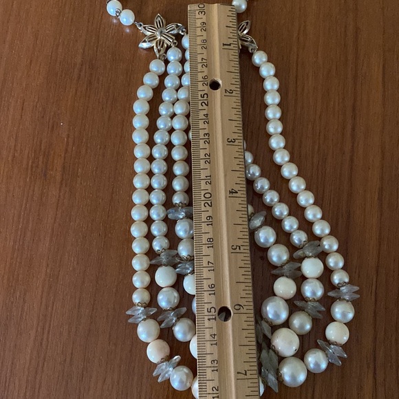 VTG Triple Strand Pearl/Crystal Necklace - Picture 7 of 10